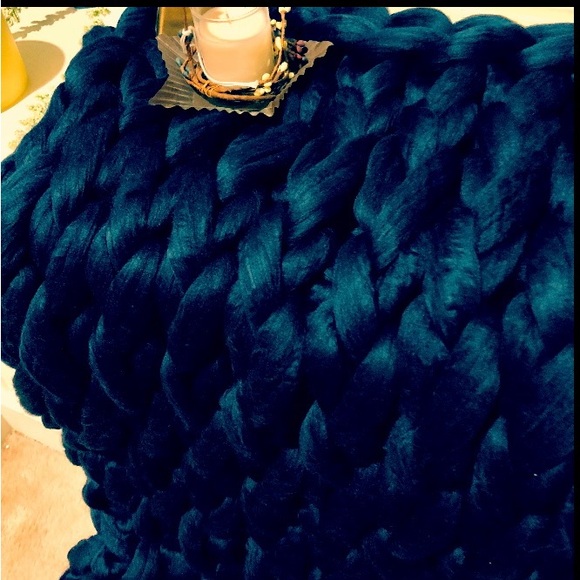 Chunky Knit Blanket Navy Blue Vegan 36”x60” Handmade Made To Order - Picture 2 of 5